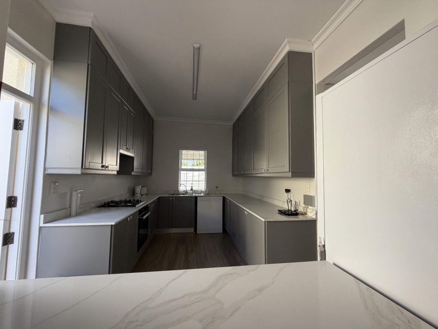To Let 2 Bedroom Property for Rent in Plumstead Western Cape